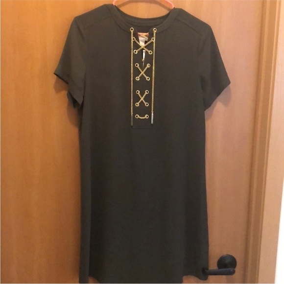 New with tags Michael Kors gold chain lace front hunter green dress Size medium. - Picture 9 of 9